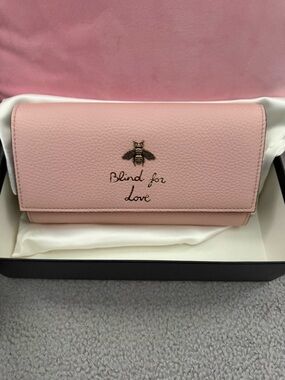 🌟 NIB Gucci "Blind For Love" Bee Continental Wallet - Pink Leather